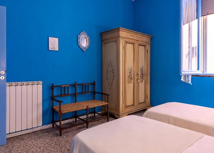 Διαμέρισμα Guesthost - Un Tocco Di Blu - La Vegra