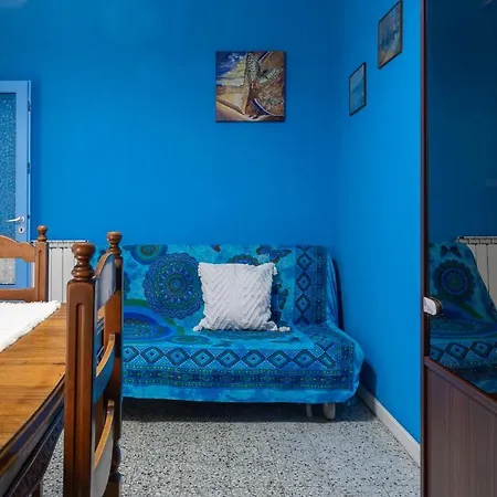 Un Tocco Di Blu - La Vegra * 페라라