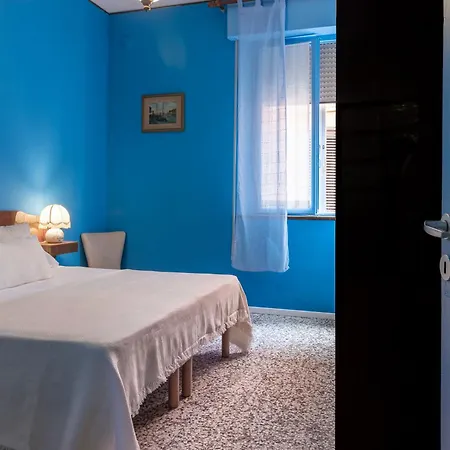 Apartment Un Tocco Di Blu - La Vegra *